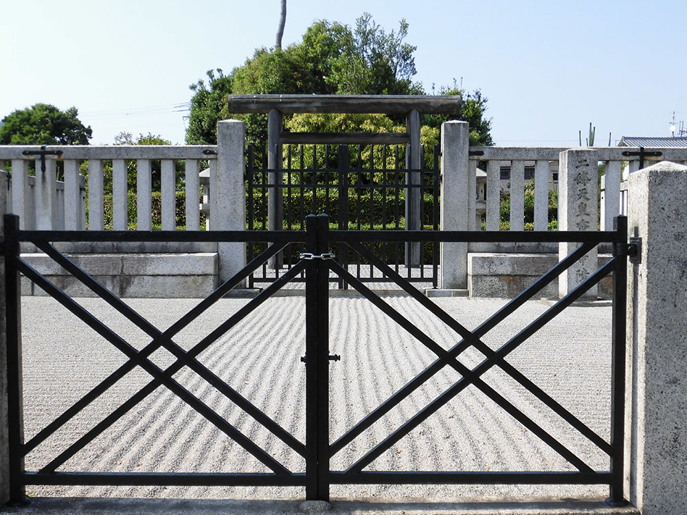 第七十八代 二条天皇02